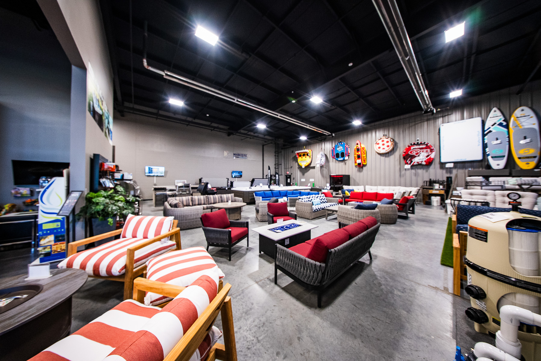 show room retail store furniture patio seating 4